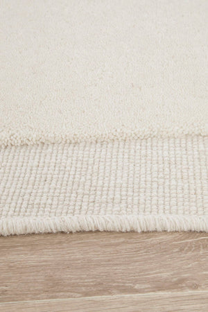 Cleo Milk Rug