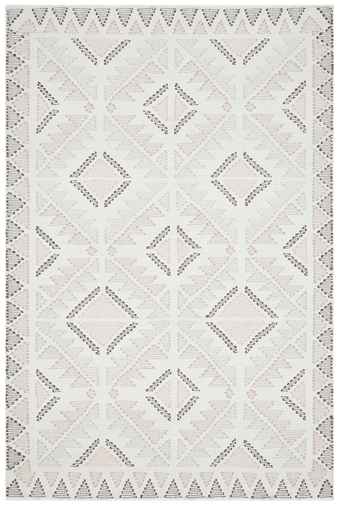 Vidya Rug white Peach