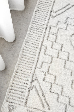 Salena Rug Ivory