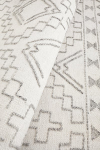 Salena Rug Ivory