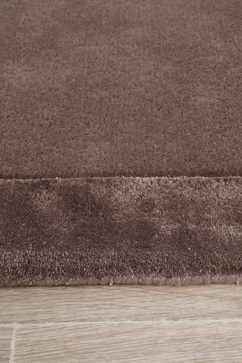 Hugo Grape Rug