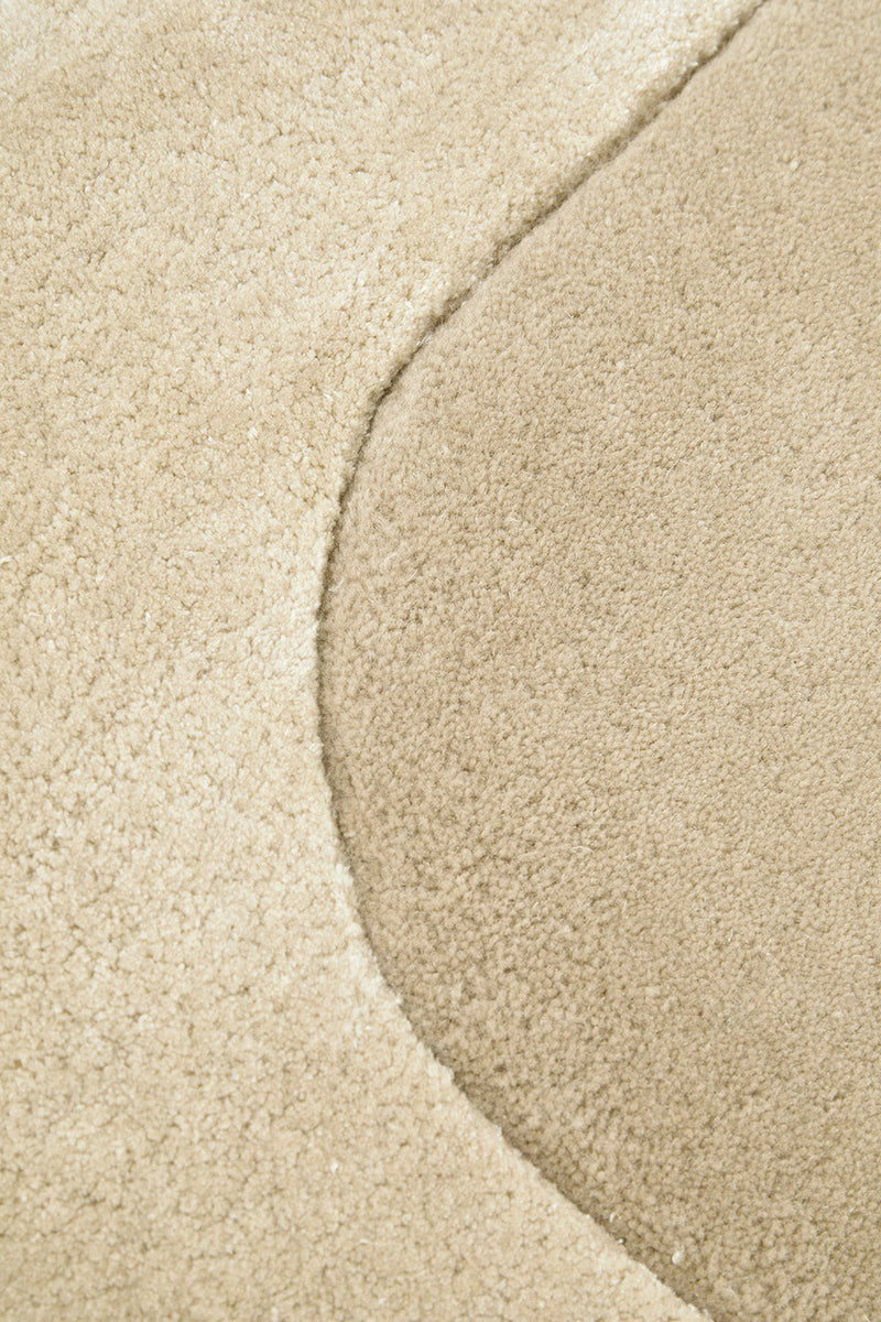 Hugo Husk Rug