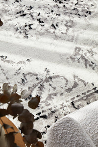 Alexa Transitional Rug White Grey Black