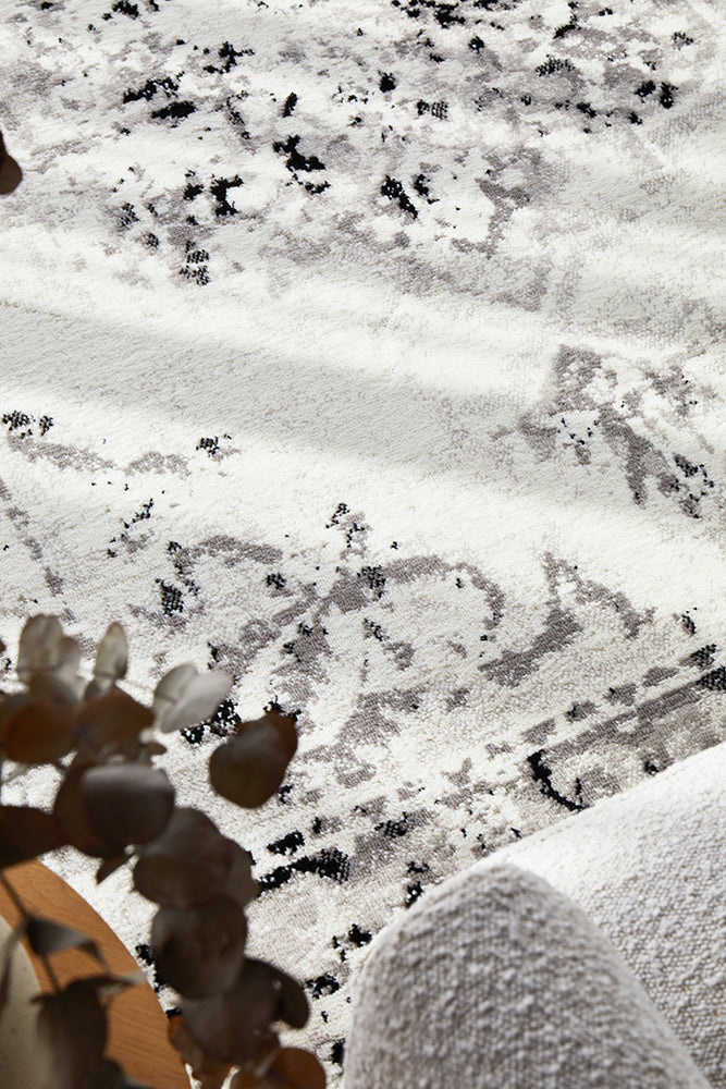 Alexa Transitional Rug White Grey Black