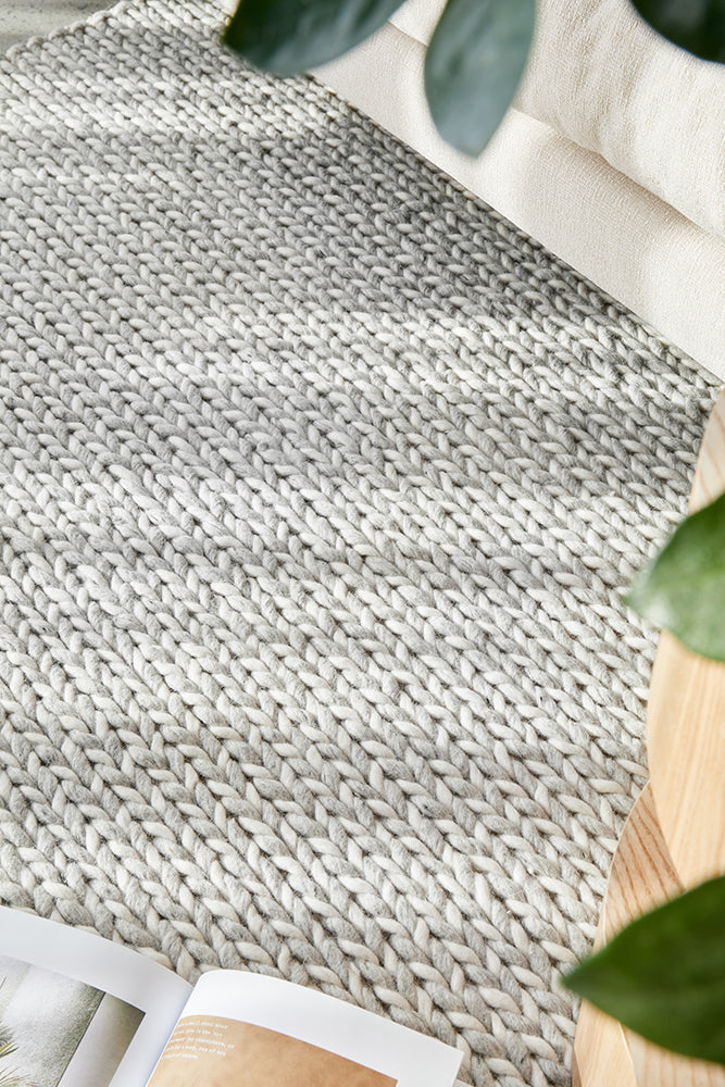 Studio Helena Woven Wool Rug Grey White