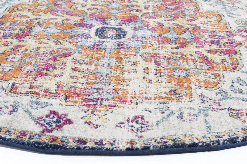 Evoke Carnival White Transitional Round Rug