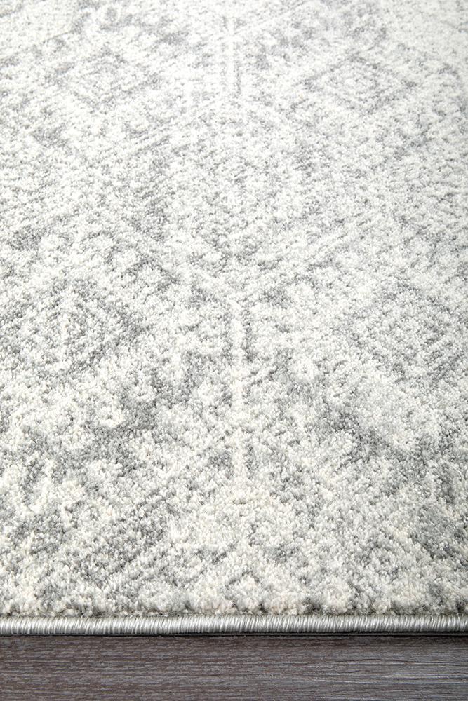 Mirage Zelda Silver Grey Runner Rug