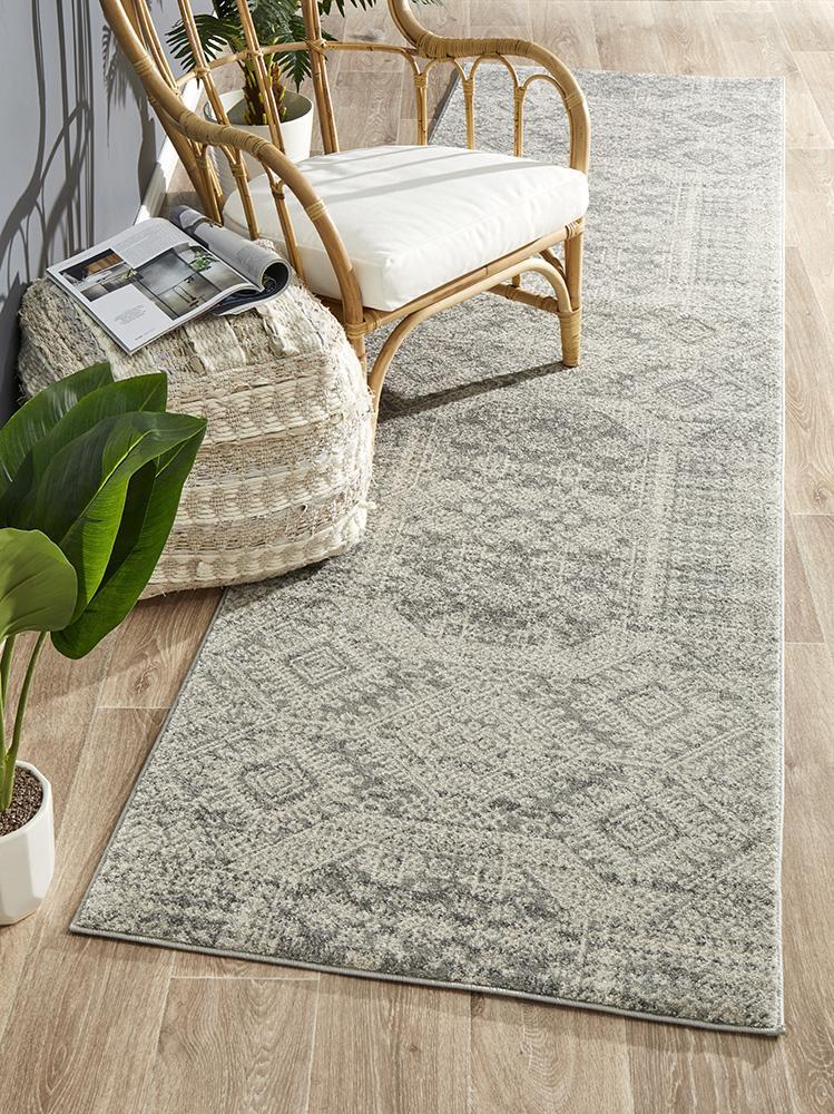 Mirage Zelda Silver Grey Runner Rug