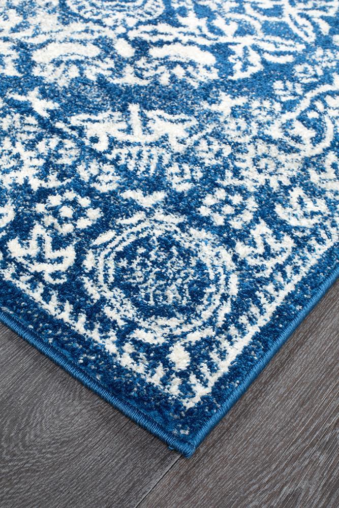 Mirage Gwyneth Stunning Transitional Navy Runner Rug