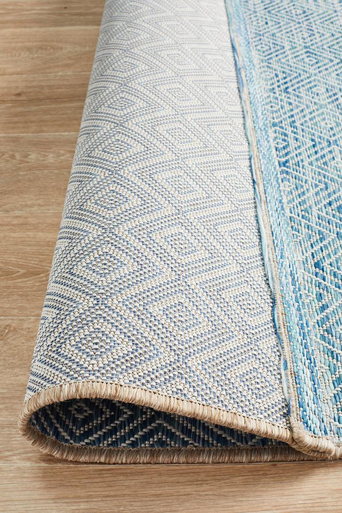 Terrace Clara Diamond Rug Blue